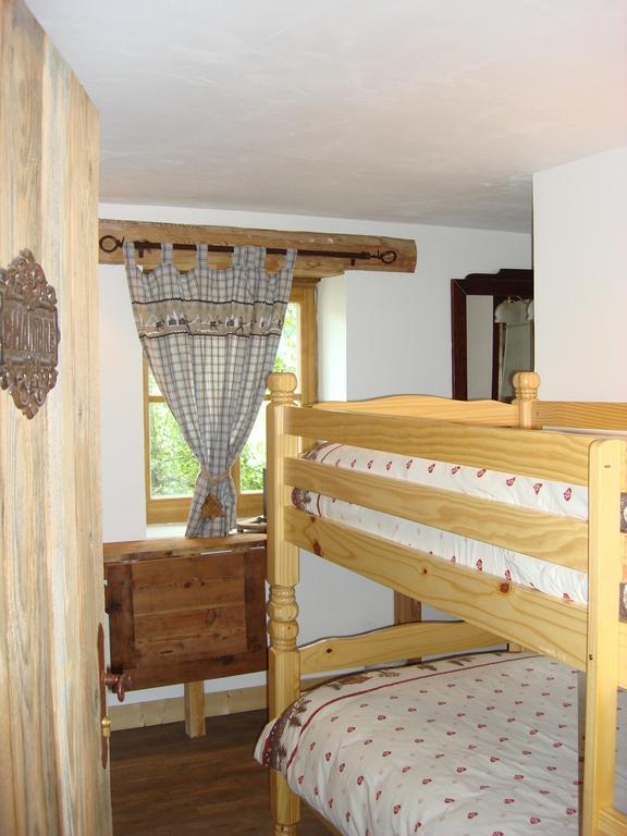 Bed and Breakfast Le Chalet De Thalie Bourg-Saint-Maurice Zimmer foto